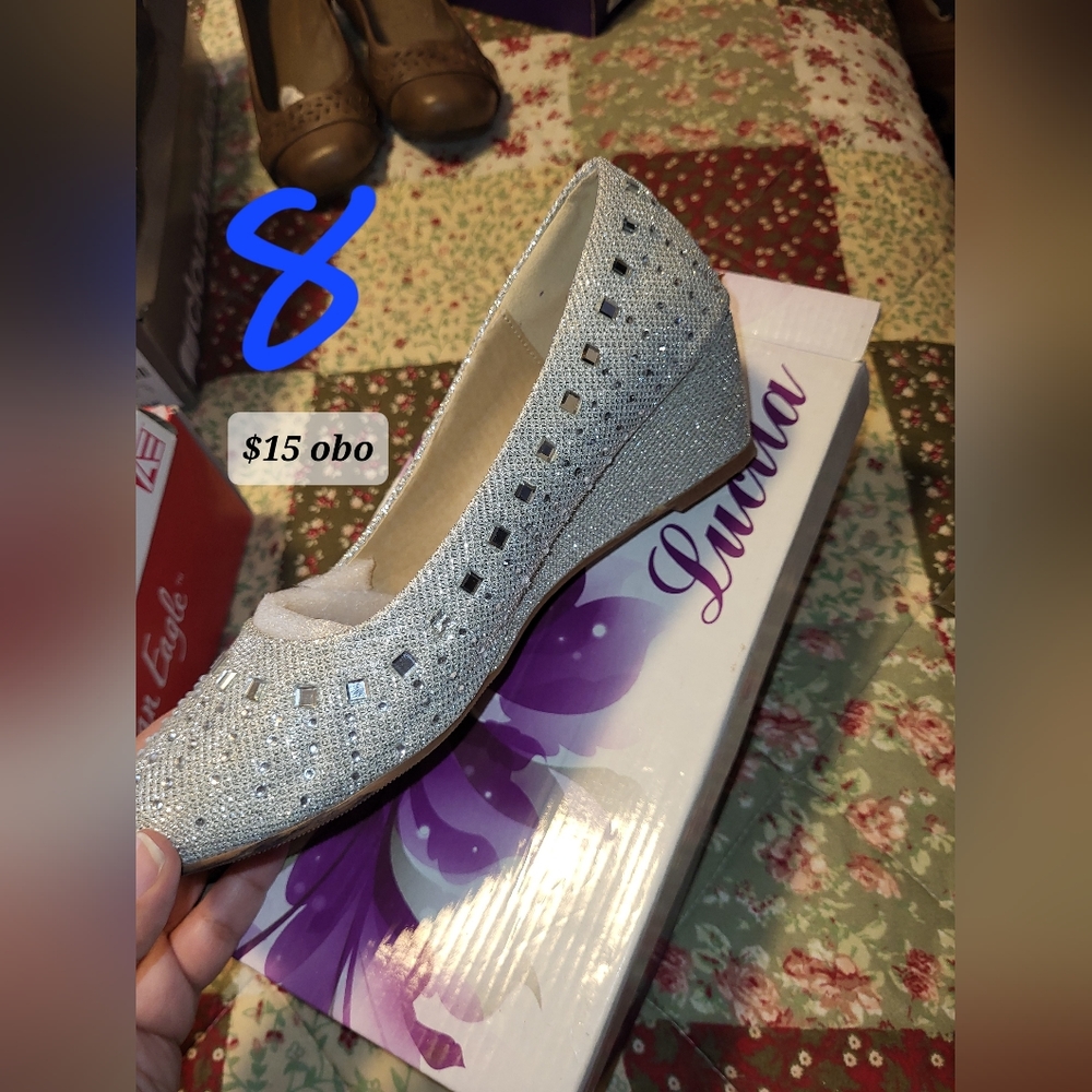 Silver Wedges